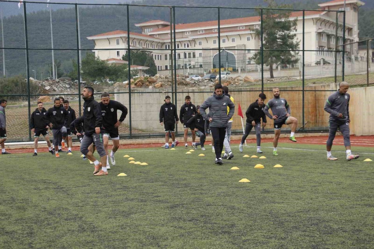Galibiyeti unutan Yeşil Çınar, küme düşme tehlikesiyle karşı karşıya