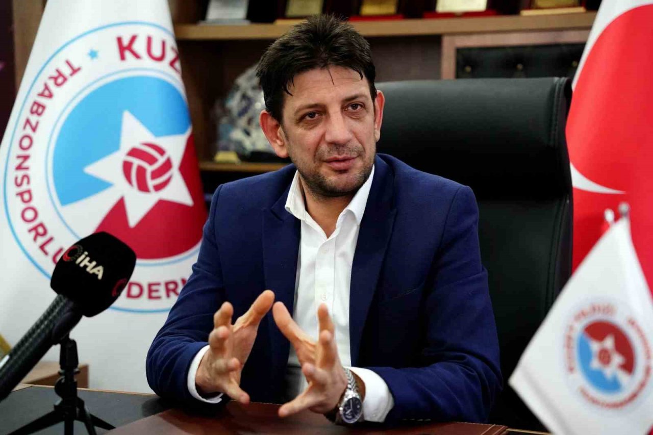 İsmail Turgut Öksüz: “Ahmet Ağaoğlu’nun istifa kararı, maddi yönden yalnız kaldığı için”