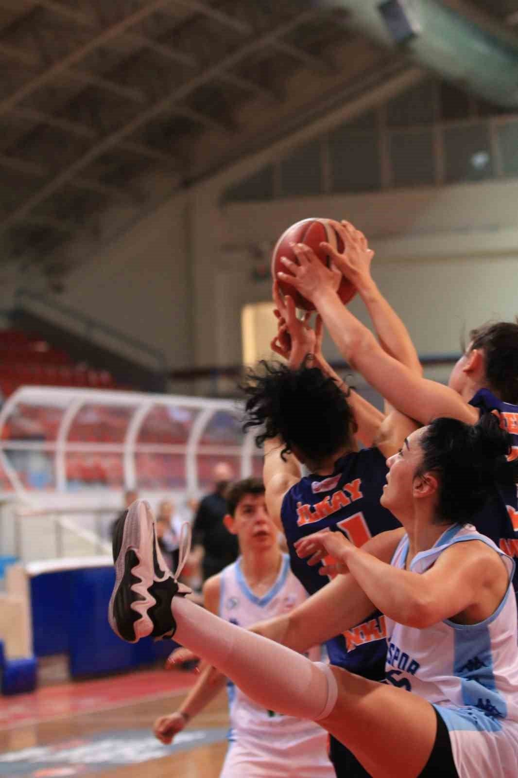 TKBL: İzmit Belediyespor: 97 - DİBA: 68