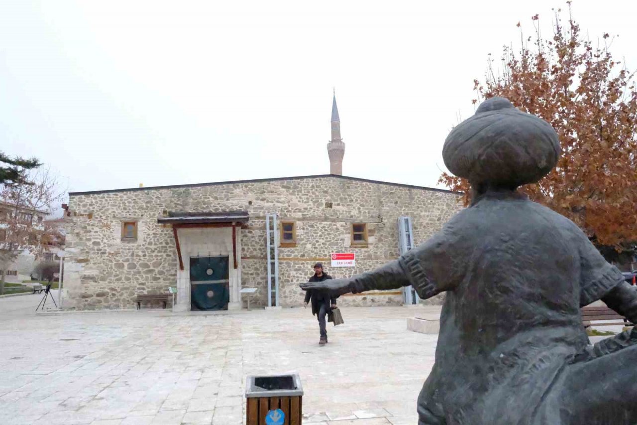 8 asırlık Sivrihisar Ulu Camii UNESCO Dünya Miras Listesi’nde yerini alacak