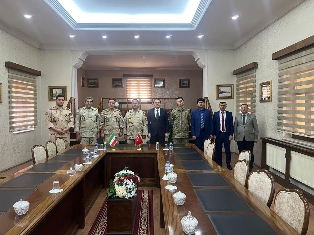 Kaymakam Türker sınır güvenliği toplantısına katıldı