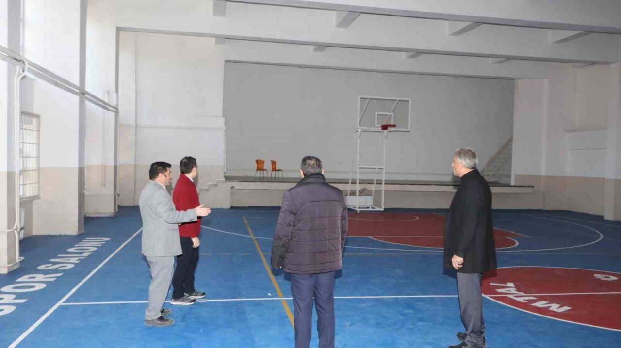 Emirdağ Mesleki ve Teknik Anadolu Lisesi’nde tadilat tamamlandı