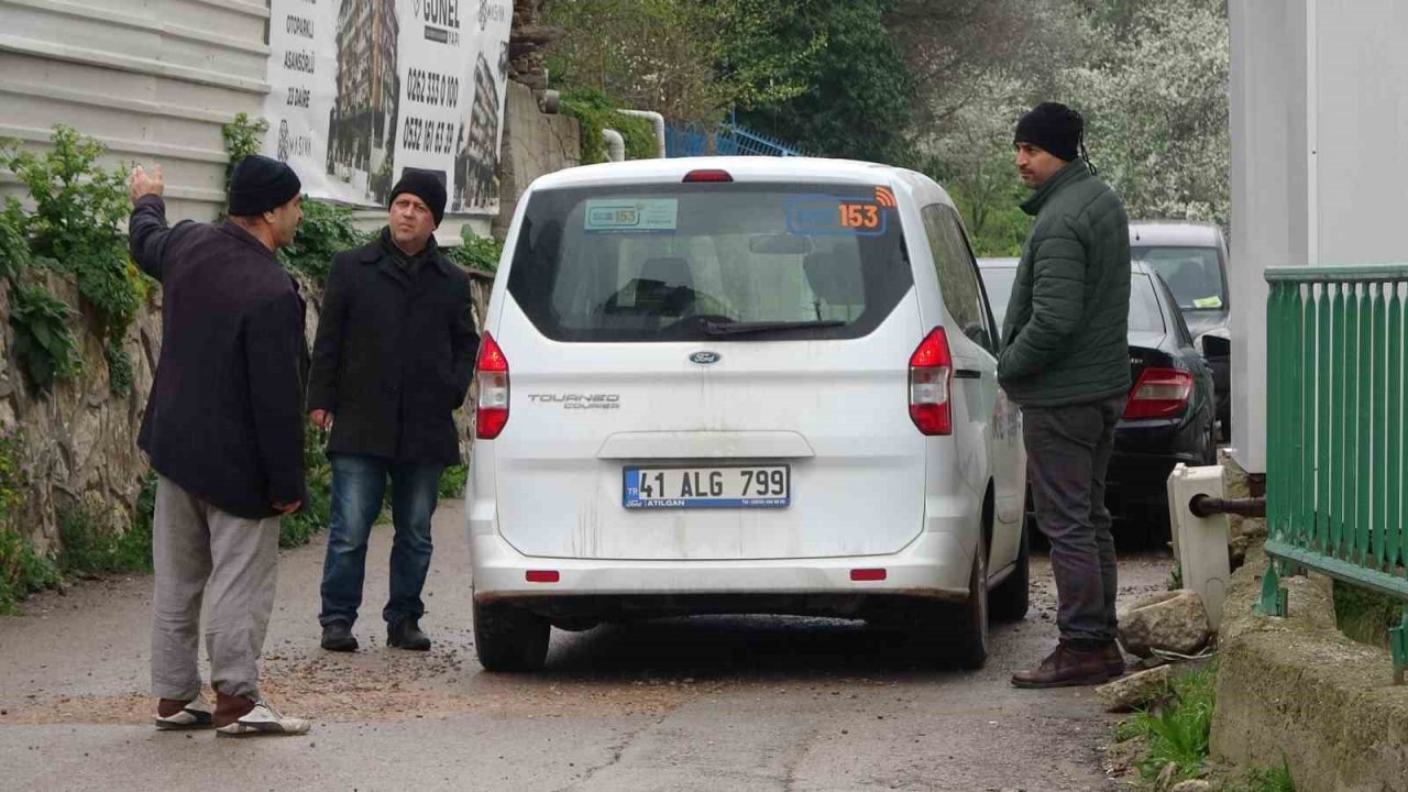 Kirişlerin toprakla doldurulduğu iddia edilmişti, yıkımına başlandı