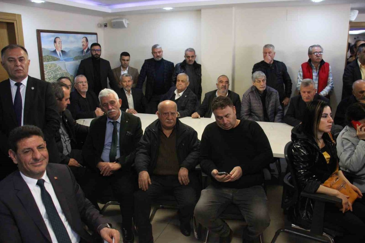 AK Partili Elbir, milletvekilliği aday adaylığı başvurusunu yaptı