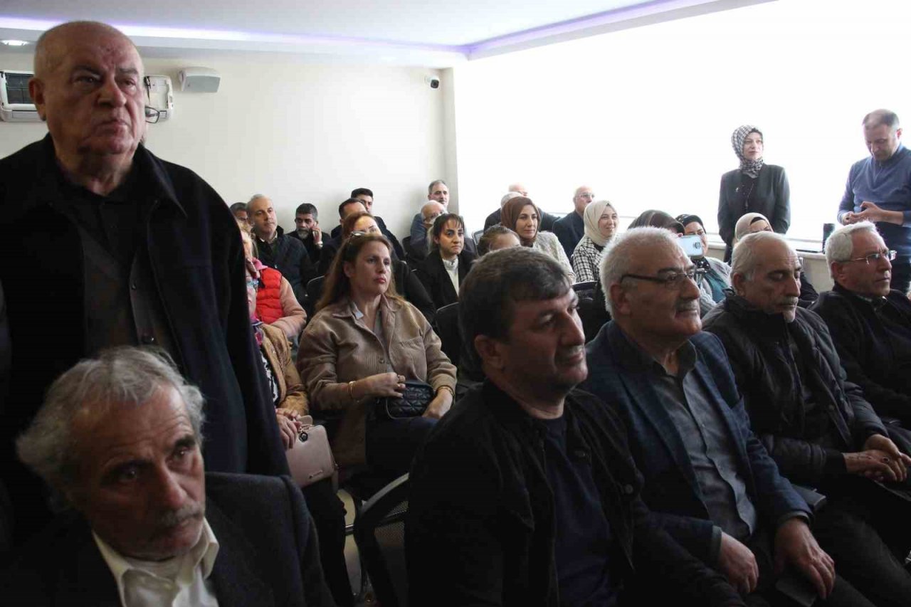 AK Partili Elbir, milletvekilliği aday adaylığı başvurusunu yaptı