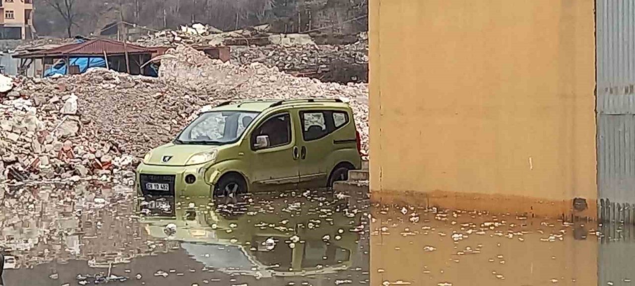 Yusufeli Barajı’nın suları ilçenin sanayi sitesine ulaştı