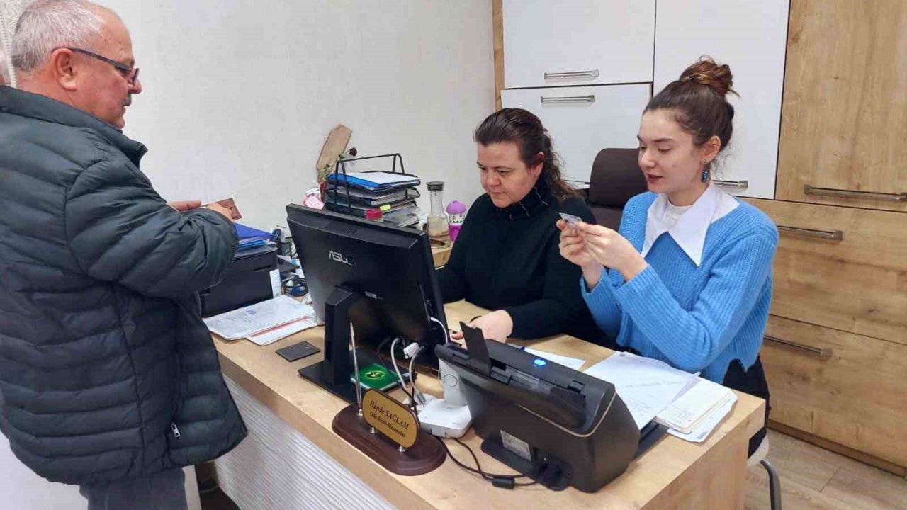 Edremit Ticaret Odası’nda bir ay içinde 150 dijital ehliyet işlemi yapıldı