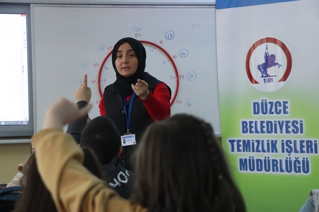 İsrafla mücadeleyi küçük yaşta öğreniyorlar