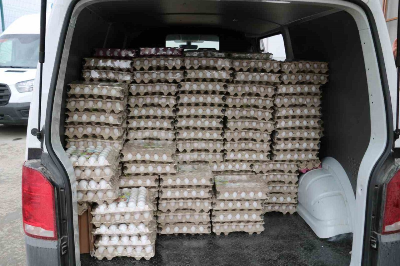 Erzincan’dan afet bölgesine yardımlar sürüyor