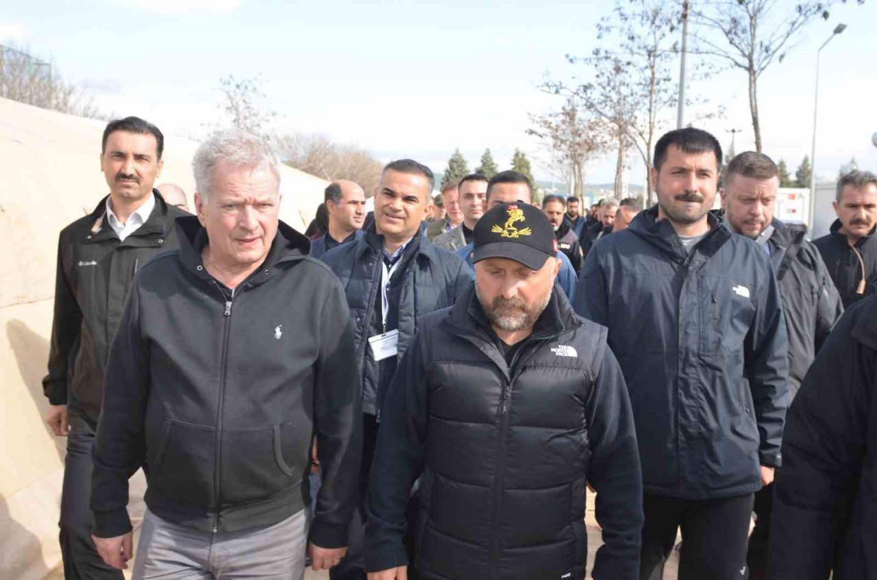 Finlandiya Cumhurbaşkanı Niinistö:"Şimdiye kadar görülmemiş büyük bir afet"