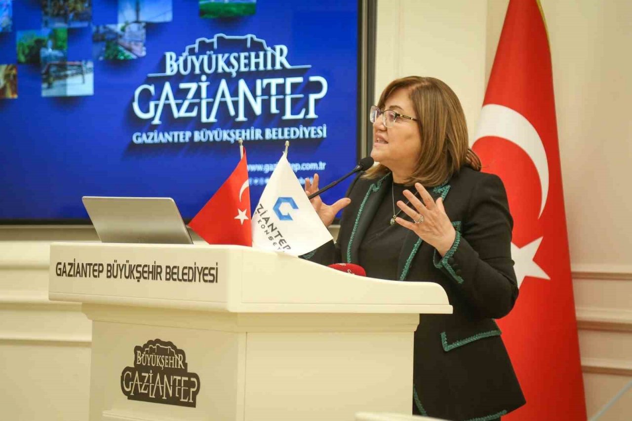 Başkan Şahin, Gaziantep Kent Konseyi 7’nci olağan genel kurul toplantısında konuştu