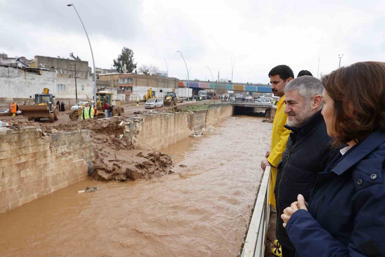 Bakan Nebati, memleketi Şanlıurfa’dan mesaj verdi: “Devletimiz, Şanlıurfa’daki çalışmalarına devam etmektedir”