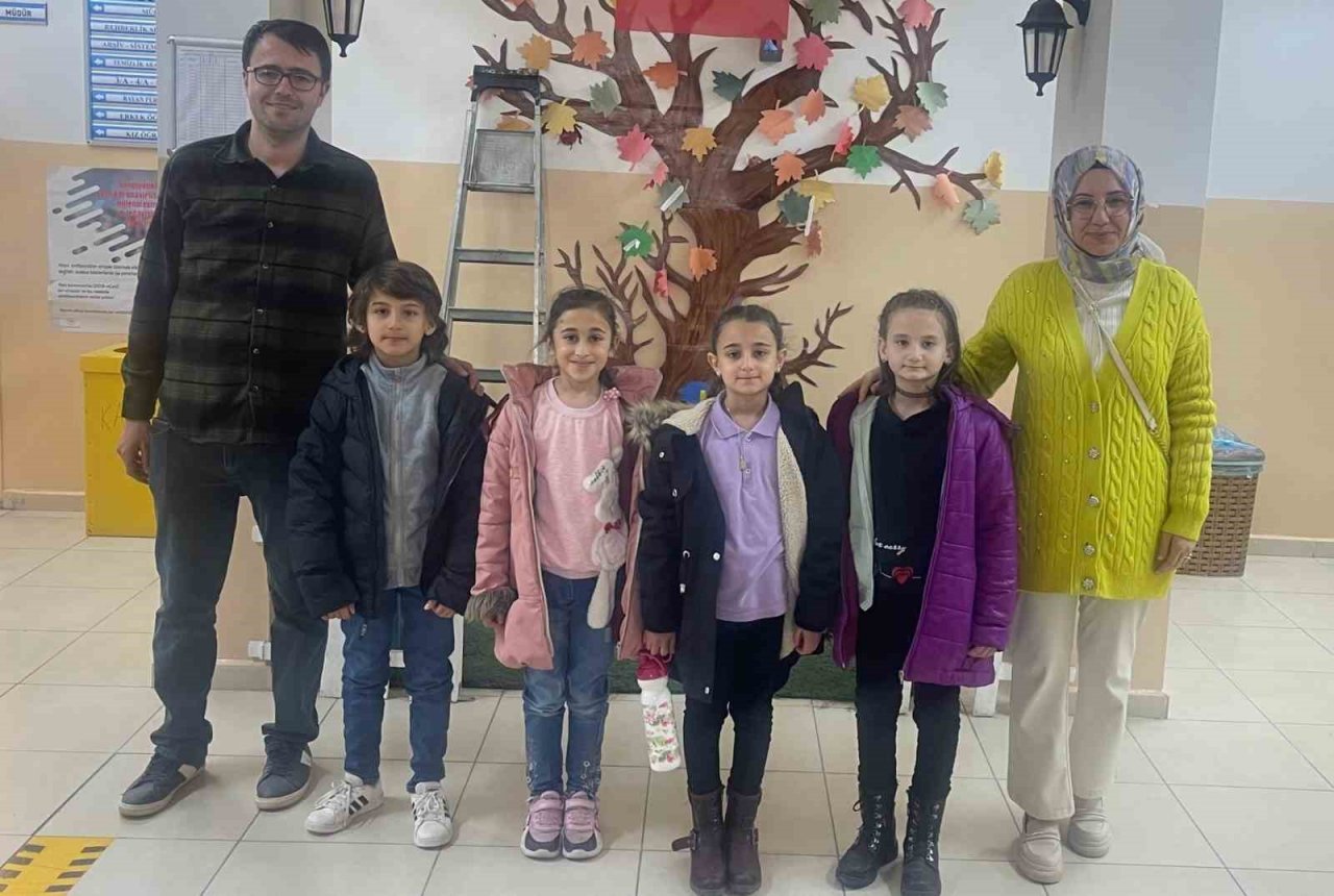 Hisarcık’ta zeka oyunları turnuvasında Atatürk İlkokulundan 4 öğrenci birinci oldu