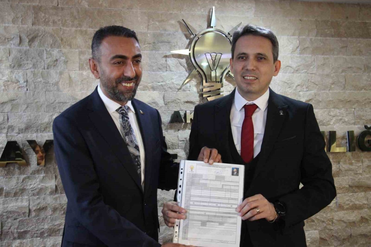İş adamı Eşin, AK Parti’den milletvekili aday adayı oldu