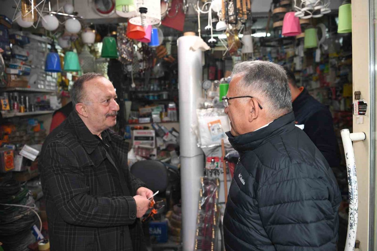 Başkan Büyükkılıç, "Önce insan der, bağrımıza basarız"