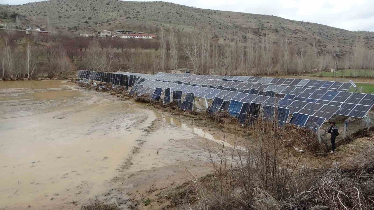 Selin vurduğu milyonluk güneş panelleri kağıt gibi dağıldı