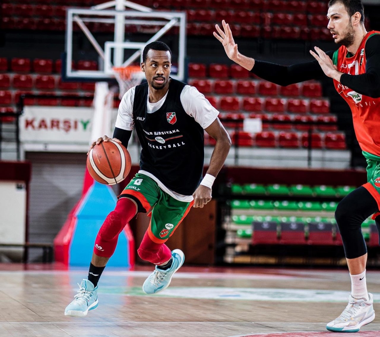 Ufuk Sarıca: “Fenerbahçe galibiyetiyle yerimizi koruduk”