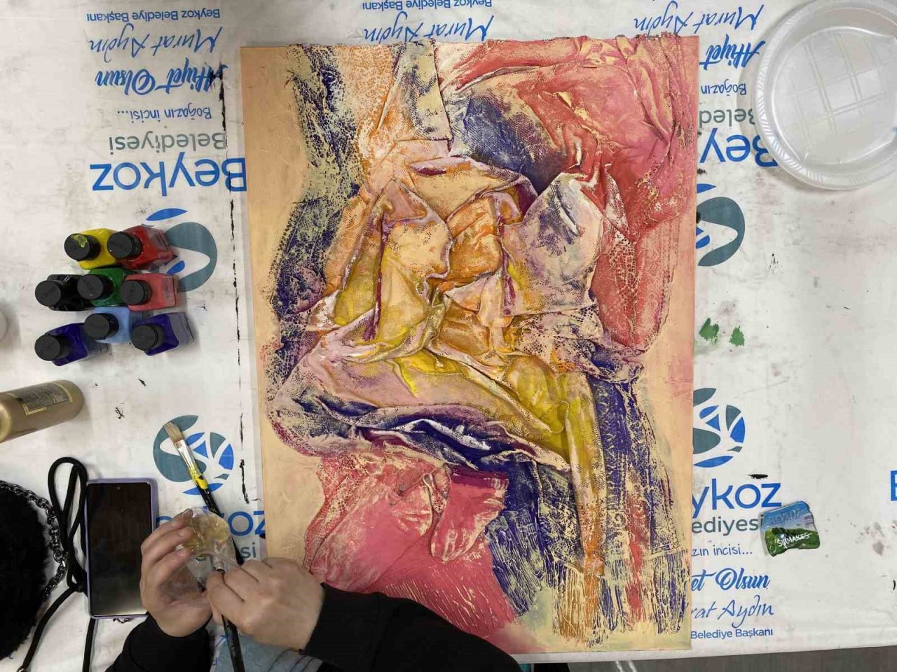 Beykozlu ev kadınları “Sıfır Atık” için tablolar üretiyor