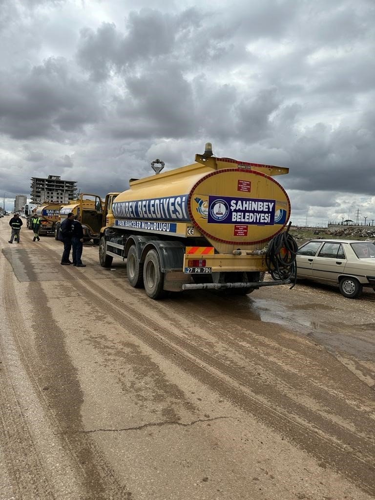 Şahinbey’den Şanlıurfa’ya destek