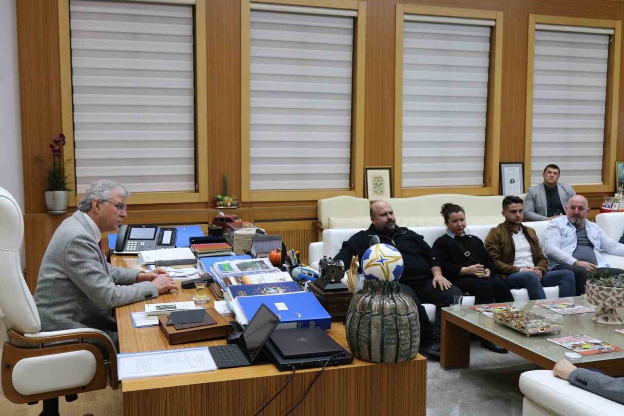 Başkan Yüce: “Sakarya’da üzerinde durmamız gereken 10 bine yakın bina var.