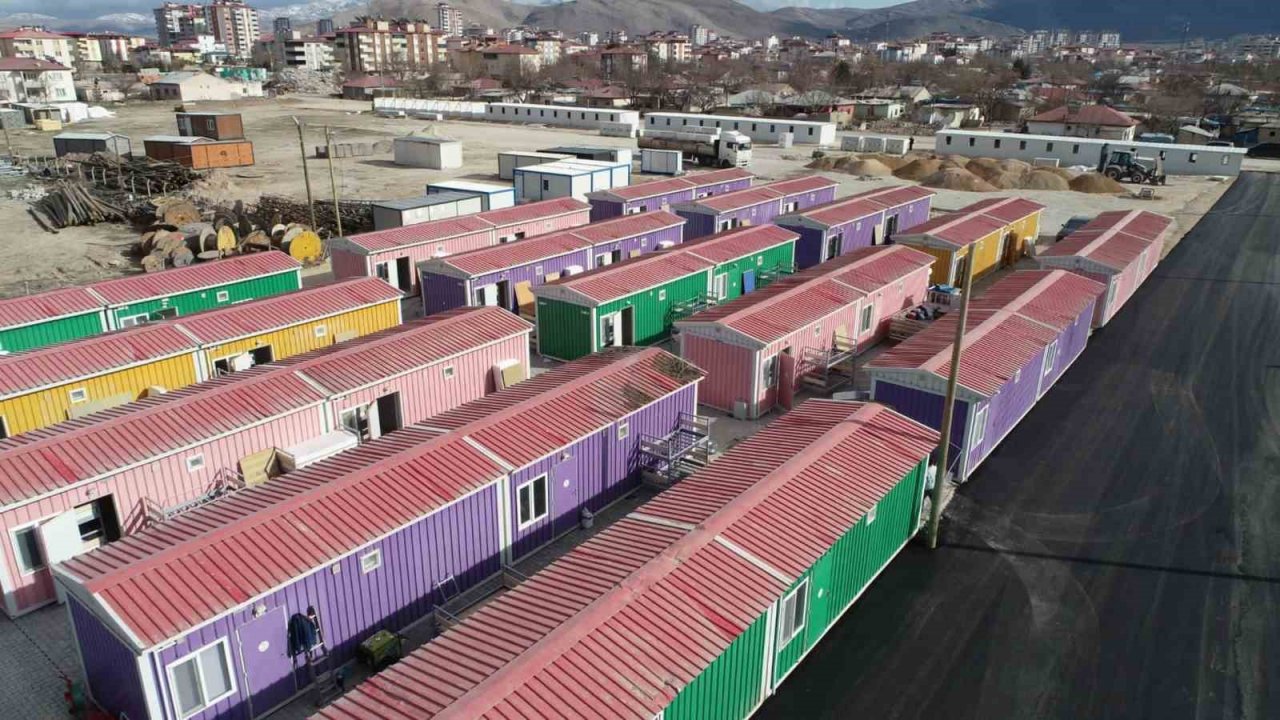 Elbistan Talas Kent’te anahtarlar teslim ediliyor