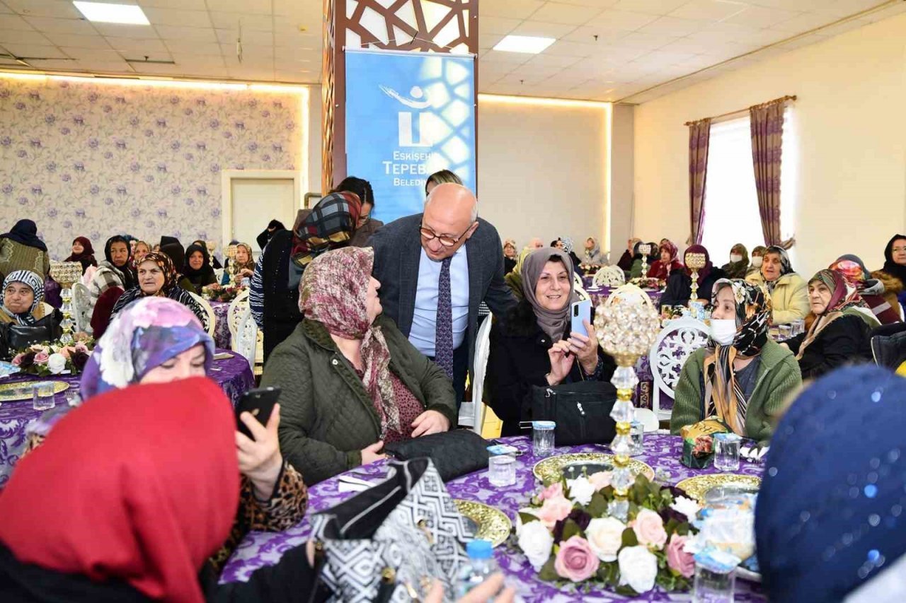 Dualar kahraman şehitlerimiz için okundu