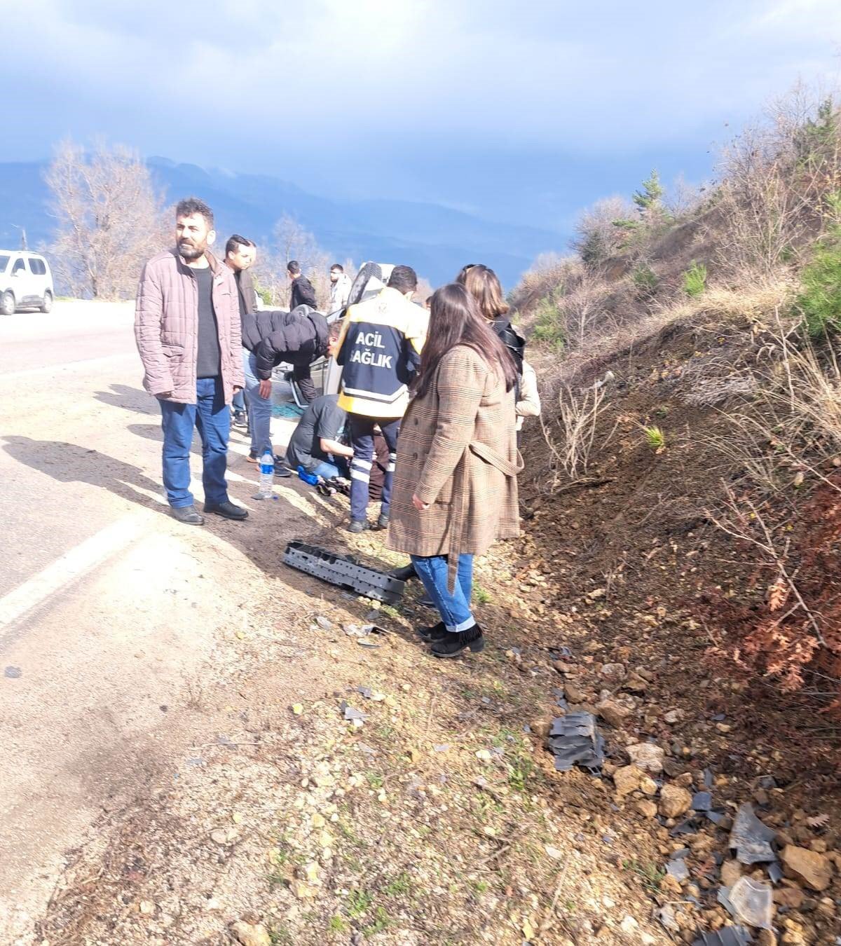 Tokat’ta kontrolden çıkan otomobil ters döndü: 2 yaralı