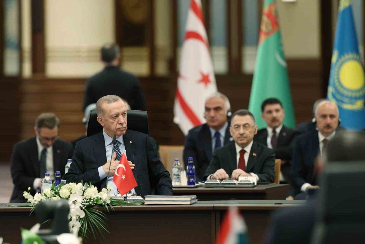 Cumhurbaşkanı Erdoğan: "Türk dünyası olarak birliğimiz gücümüzdür"