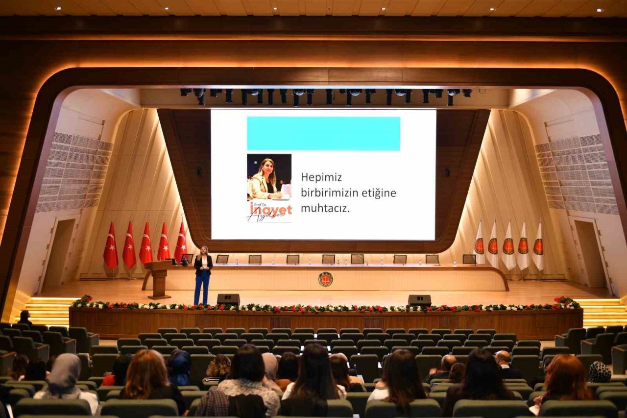 Yargıtay Başkanı Akarca “Yargı Etiği Kolaylaştırıcıları Yenileme Eğitimi”ne katıldı