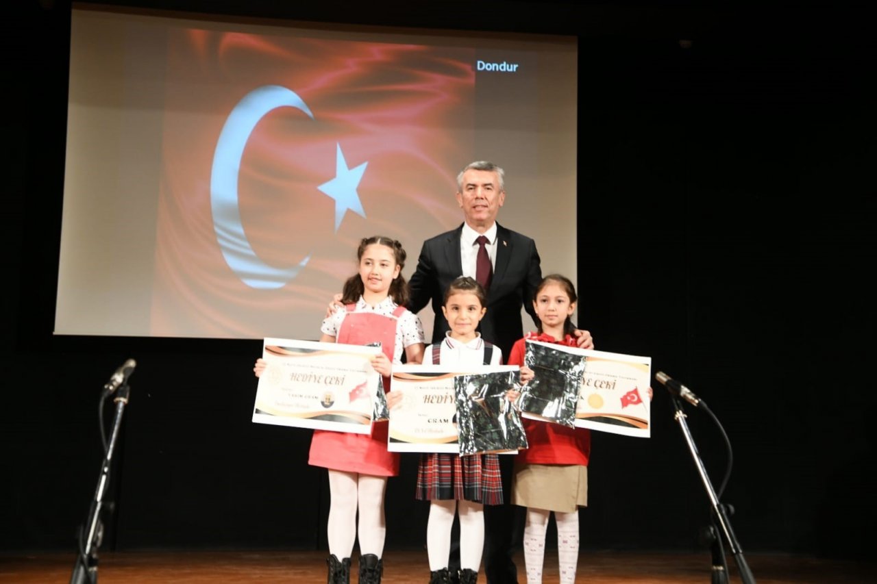 Mamak’ta İstiklal Marşı’nın kabulünün 102. yıldönümü kutlandı