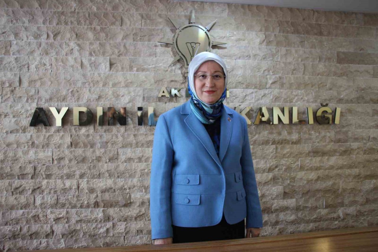 Efsane Başkan Demet Pilevneli, AK Parti’den milletvekili aday adaylığı başvurusunda bulundu