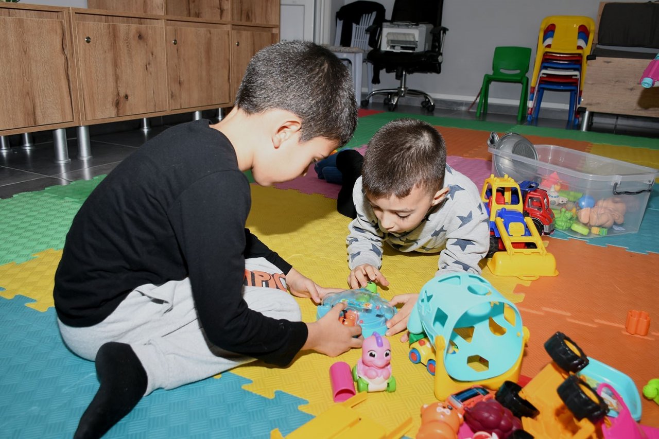 Kuşadası’nda çocuklar eğlenerek öğreniyor