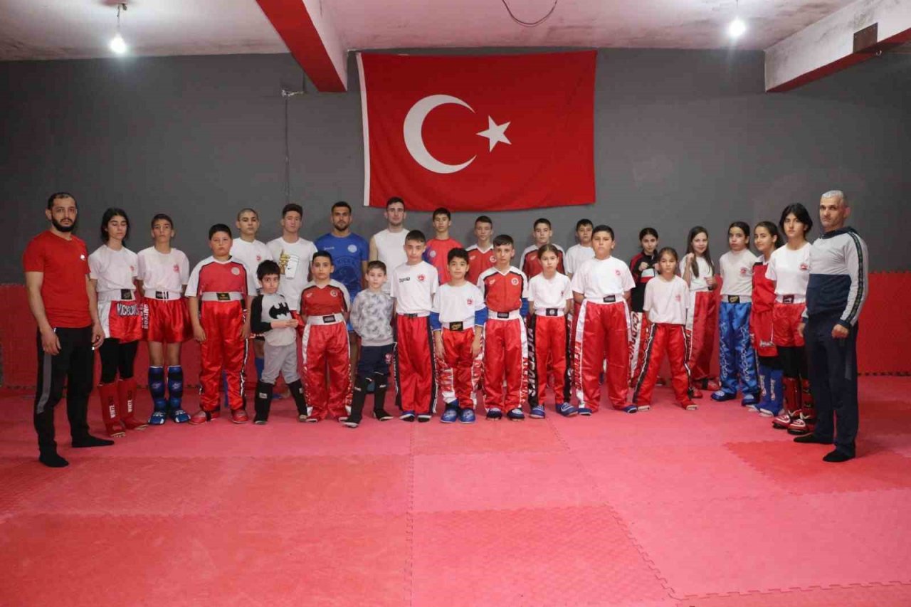 Denenmek için gitti şampiyon oldu