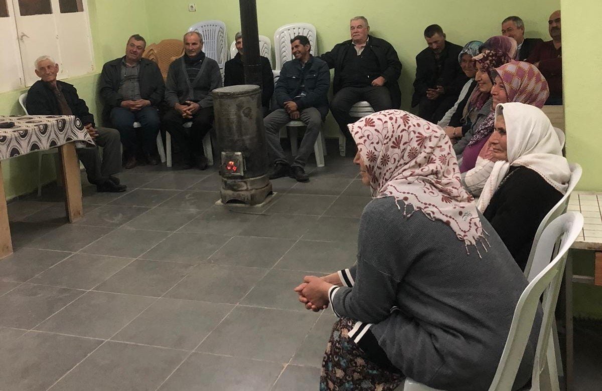 Karacasu’da vatandaşlar teknoloji alışkanlığı konusunda bilgilendirildi