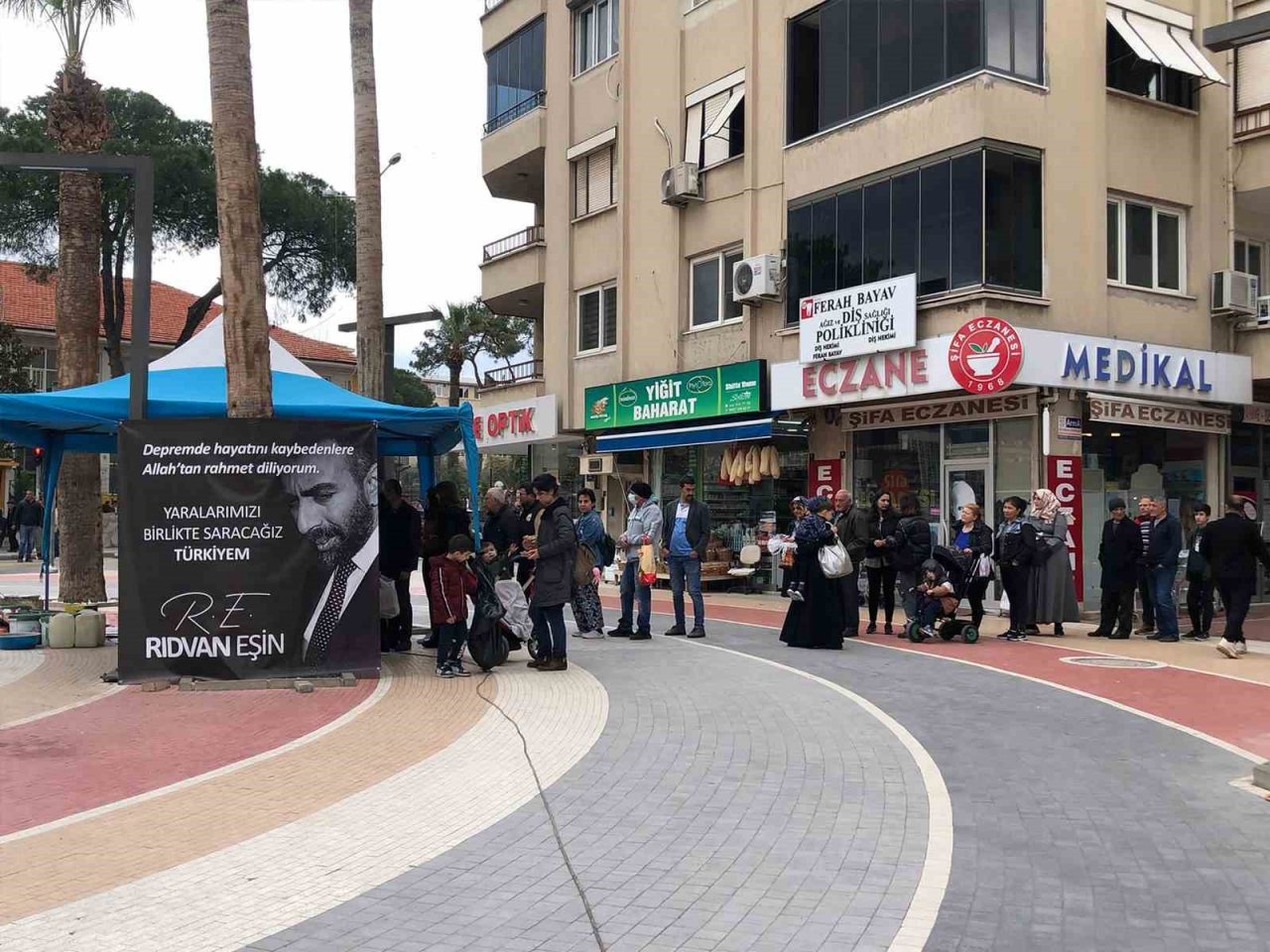 İş adamı Eşin, beş ilçede lokma hayrı yaptı