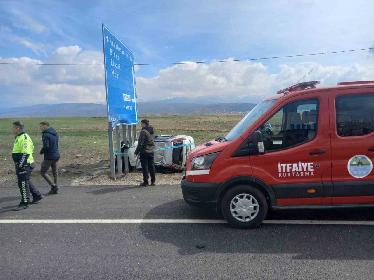 Bingöl’de araç takla attı: 1 yaralı