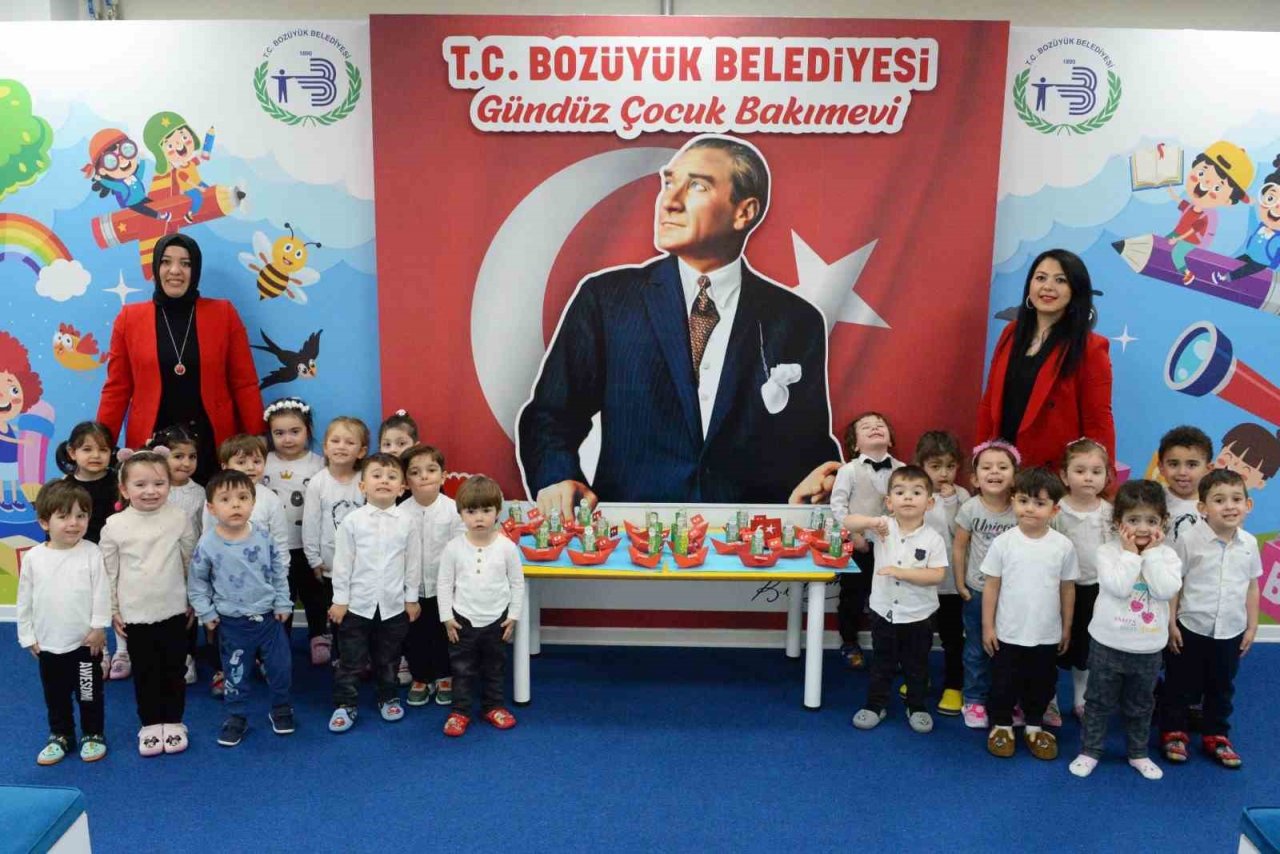Minik öğrencileri “Çanakkale Geçilmez” dedi