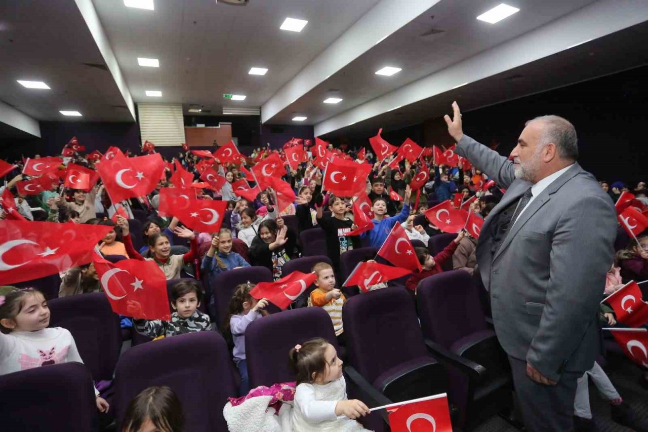 Canik’te Çanakkale şehitleri anıldı.