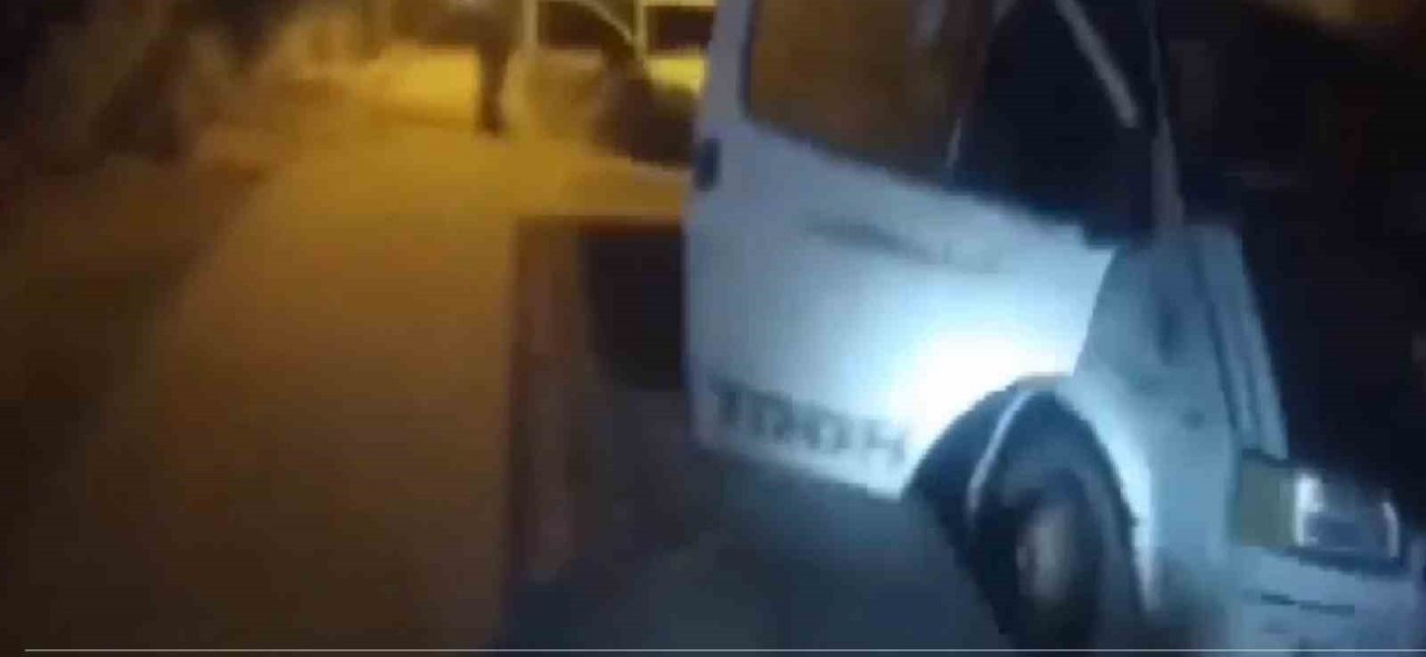 Kablo hırsızları mahalle bekçilerine yakalandı