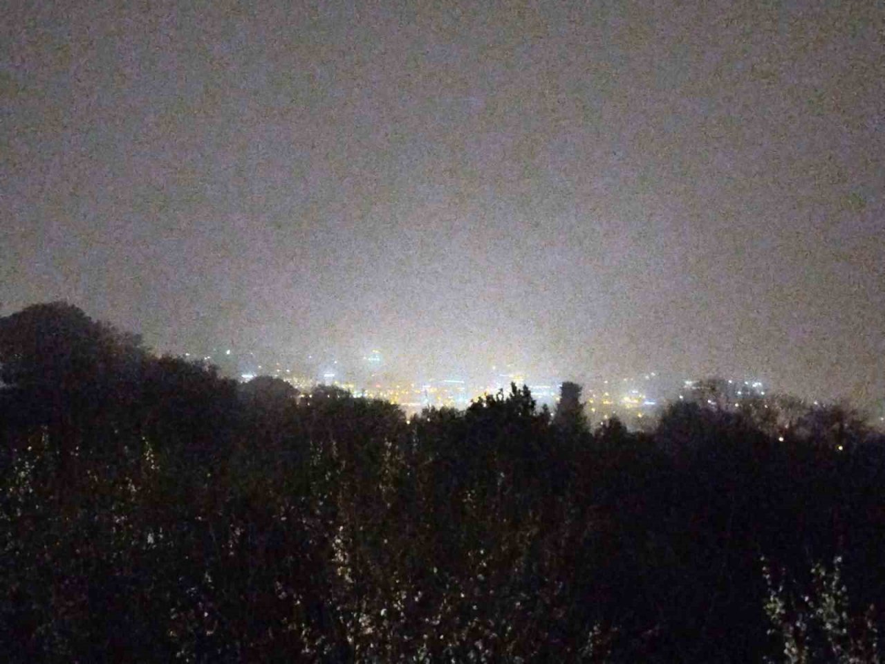 İstanbul’da akşam saatlerinde yoğun sis etkili oldu