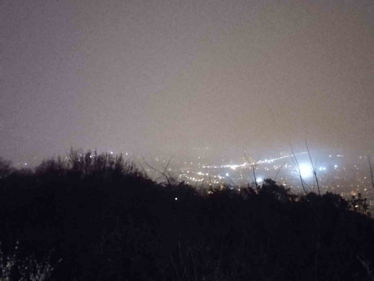 İstanbul’da akşam saatlerinde yoğun sis etkili oldu