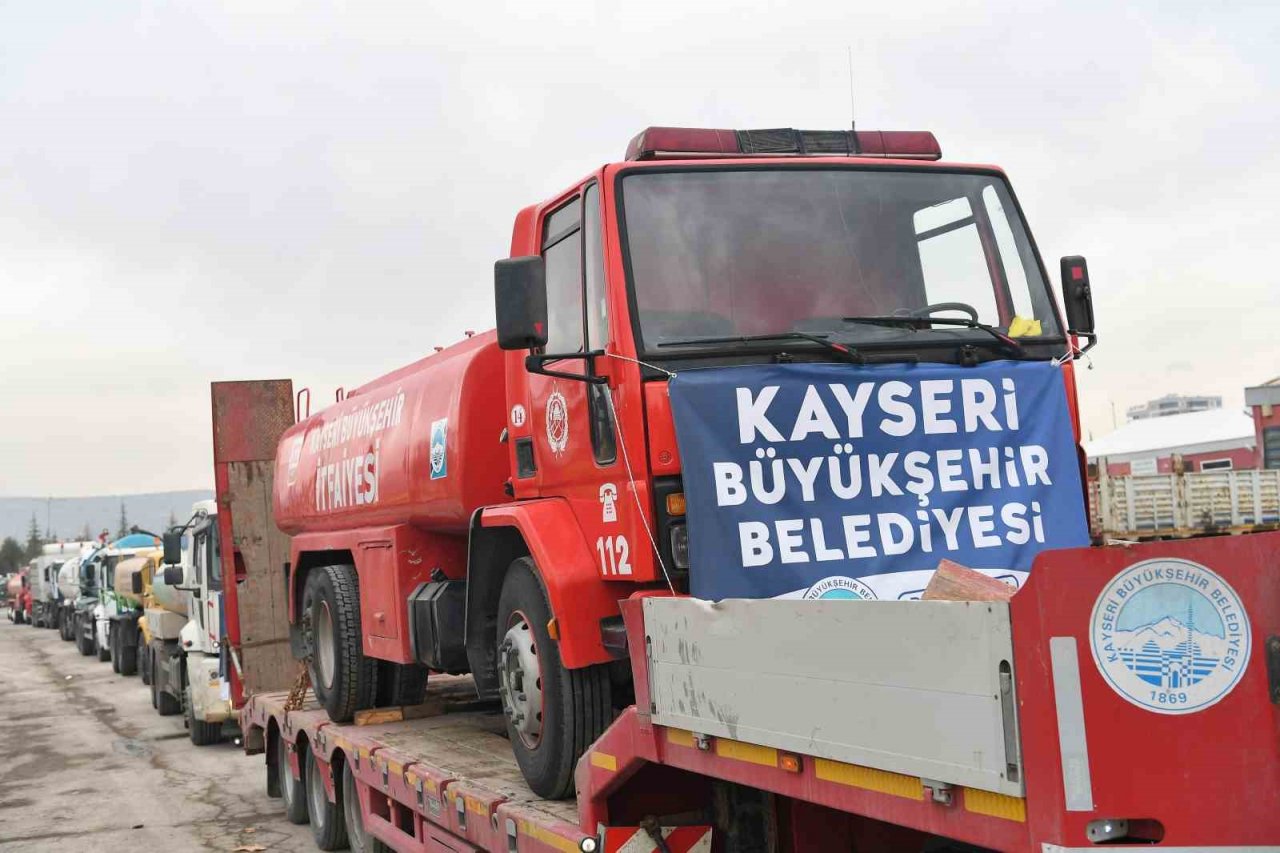 Kayseri’den sel bölgesine 11 araç uğurlandı
