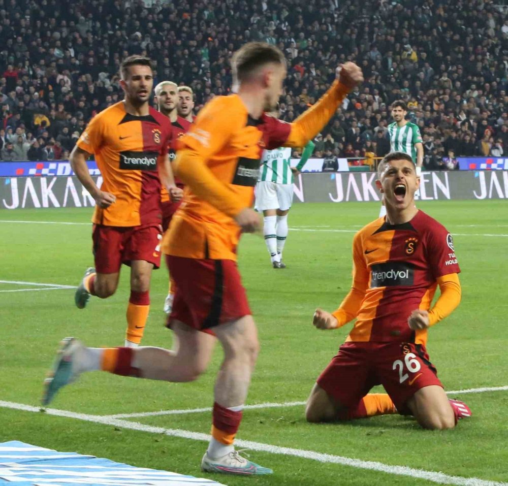 Konyaspor 12 hafta sonra gol attı ve lider Galatasaray'ı yendi