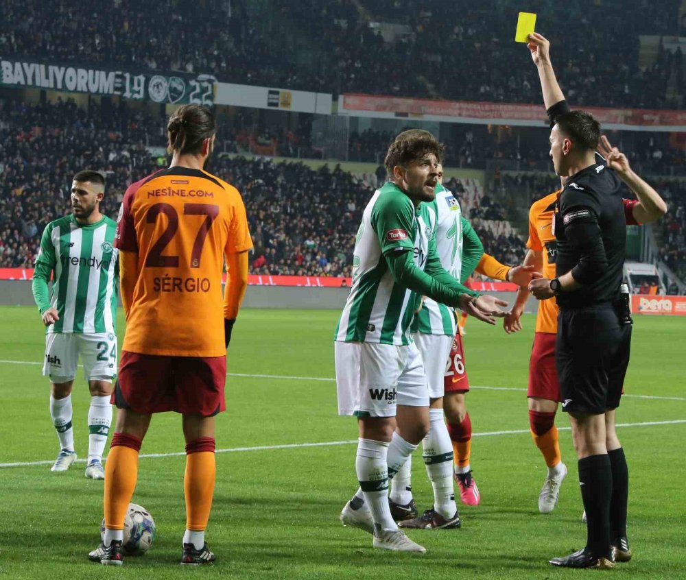 Konyaspor 12 hafta sonra gol attı ve lider Galatasaray'ı yendi