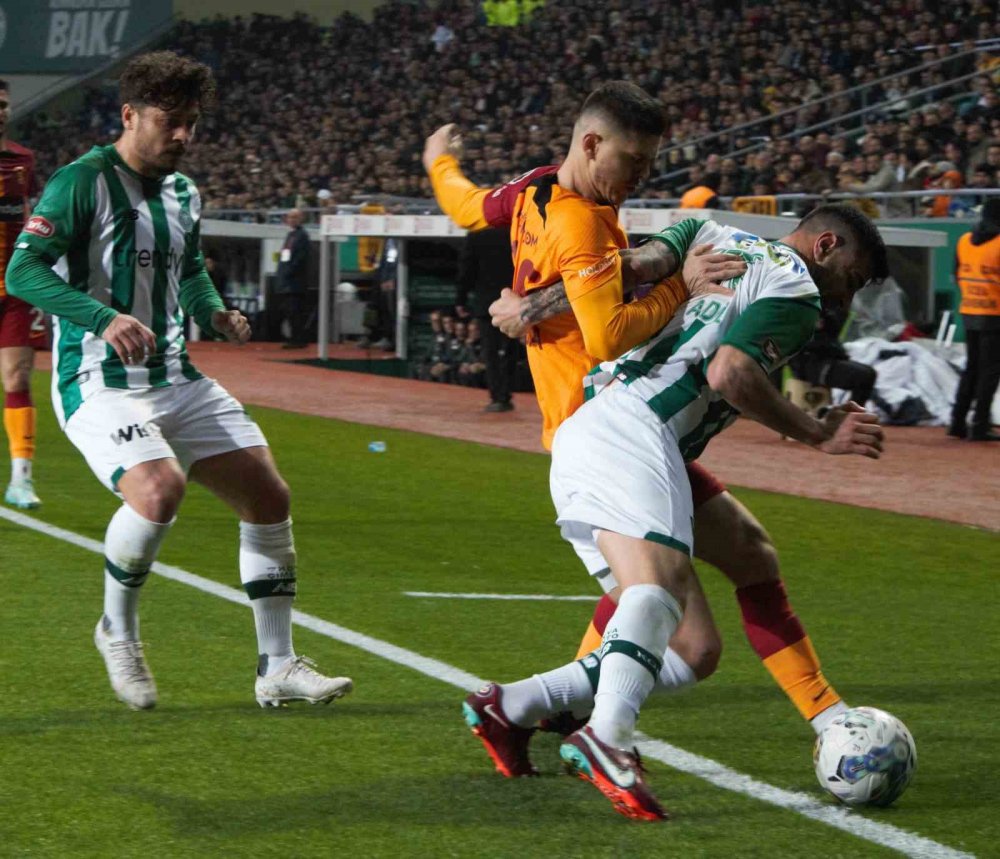 Konyaspor 12 hafta sonra gol attı ve lider Galatasaray'ı yendi