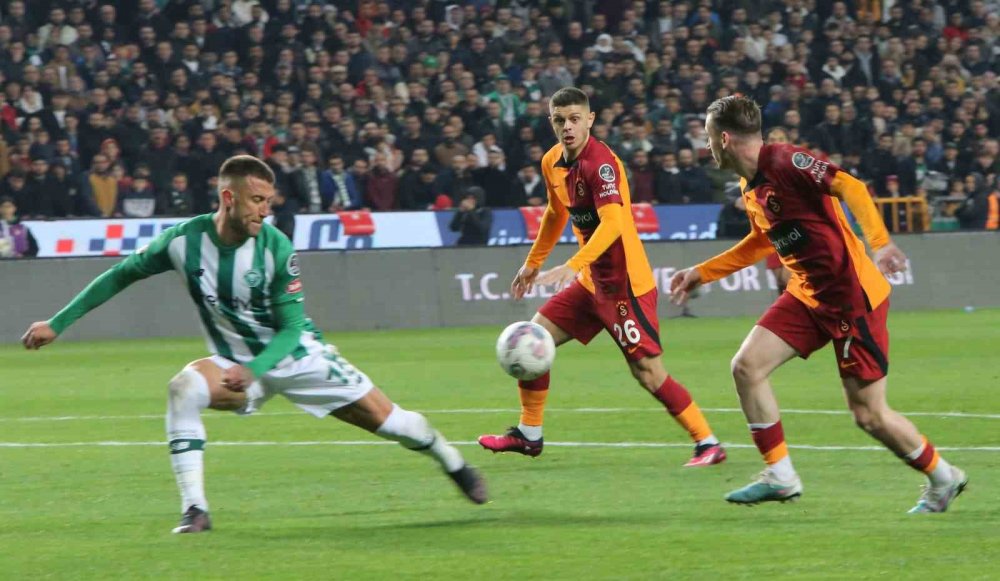 Konyaspor 12 hafta sonra gol attı ve lider Galatasaray'ı yendi
