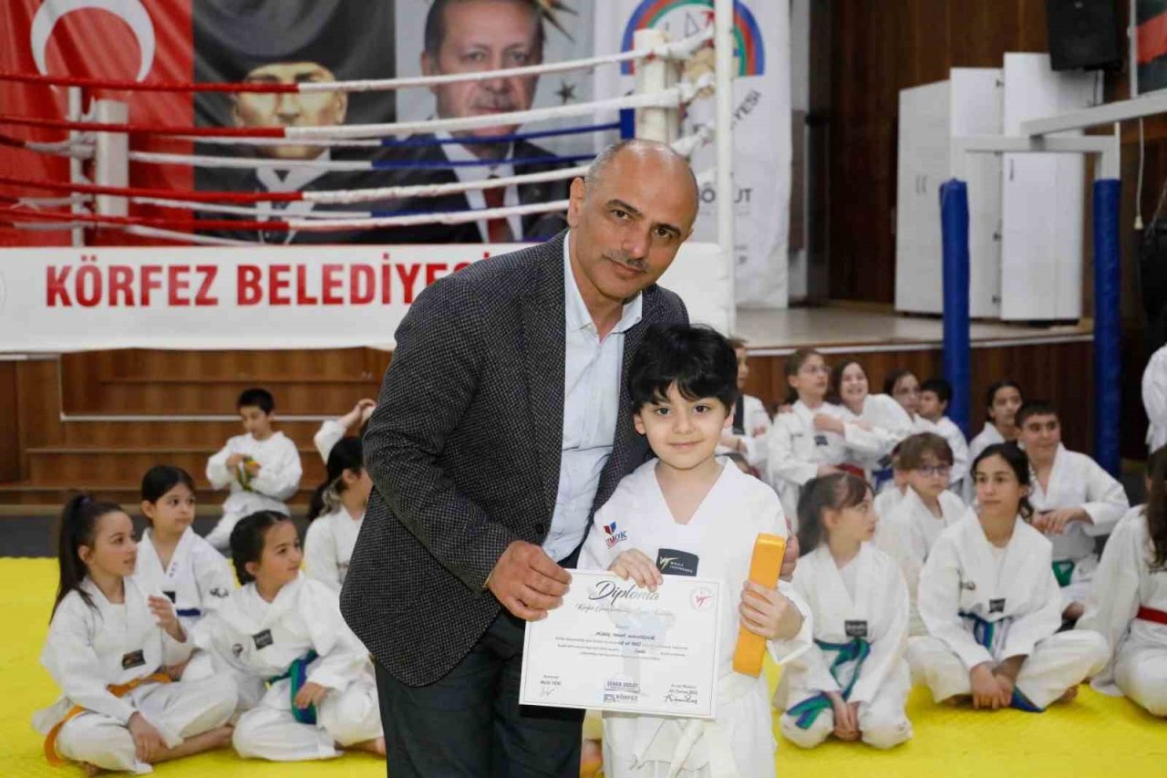 Körfez’de 100 sporcuya yeni kuşak