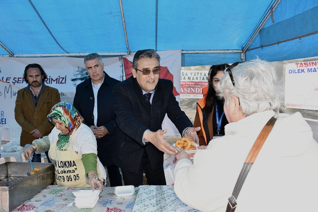 Kuşadası Belediyesi’nden Çanakkale Şehitleri İçin Lokma Hayrı