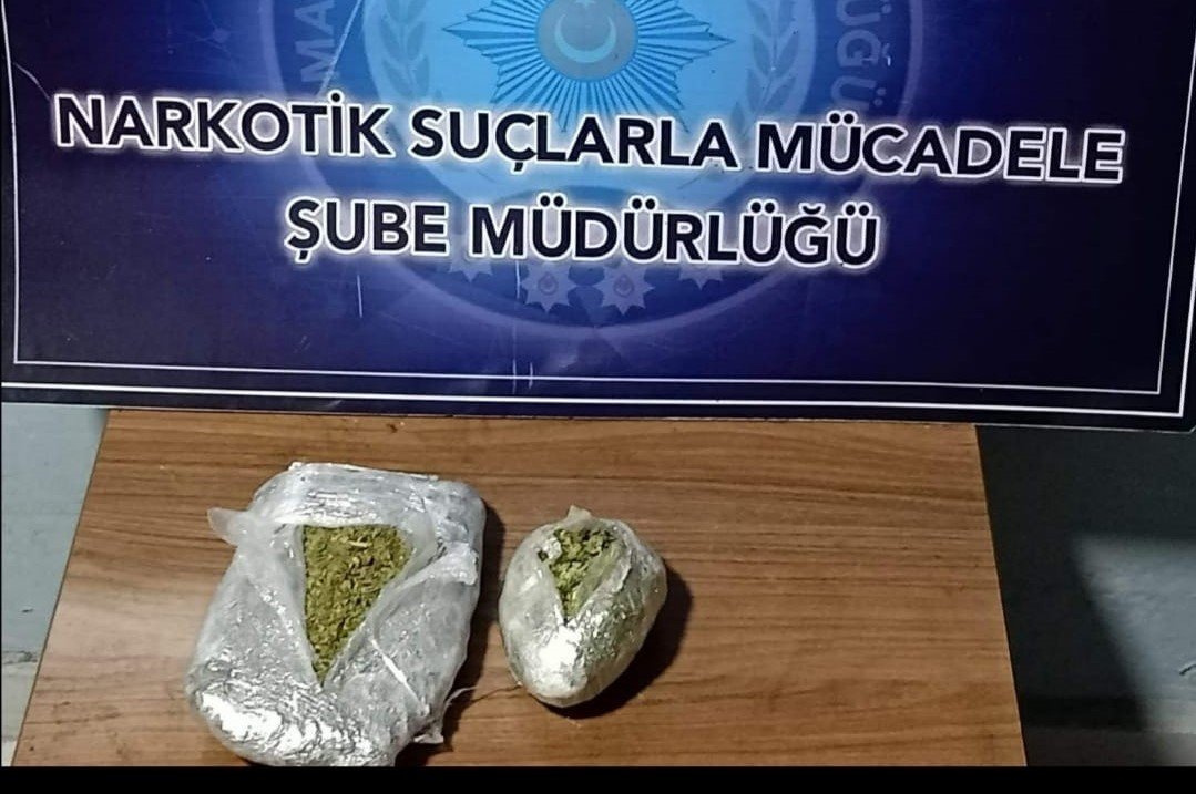 Polisten zehir tacirlerine büyük darbe