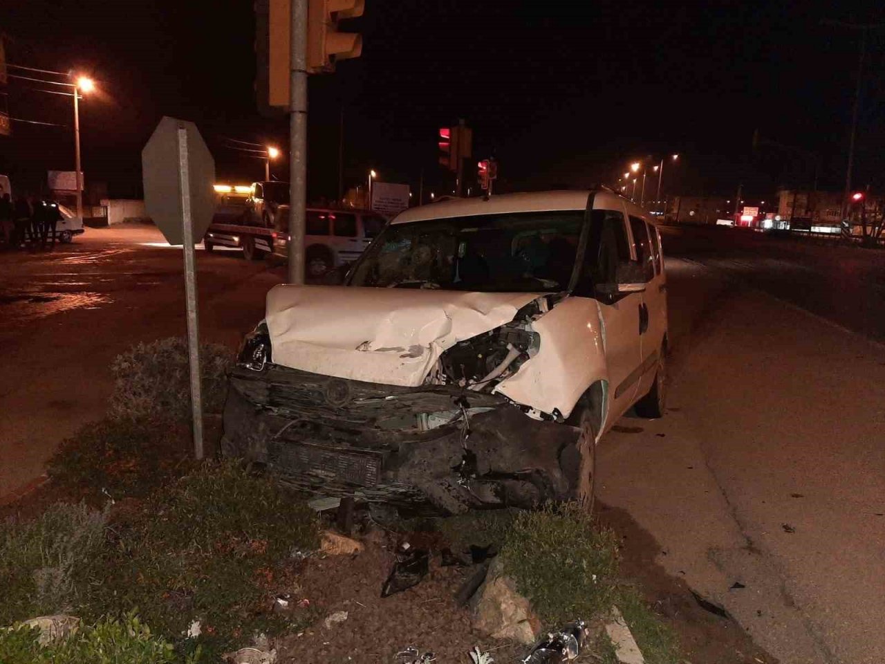 Depremzede ailenin karıştığı kazada 1 kişi ağır yaralandı